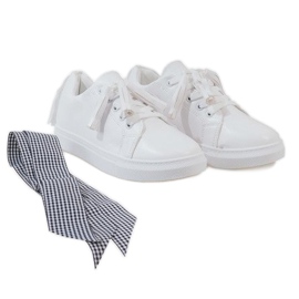 Weiße Sneaker mit Fransen HS713-9