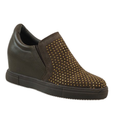 Grüne Turnschuhe auf dem Keil XW37005