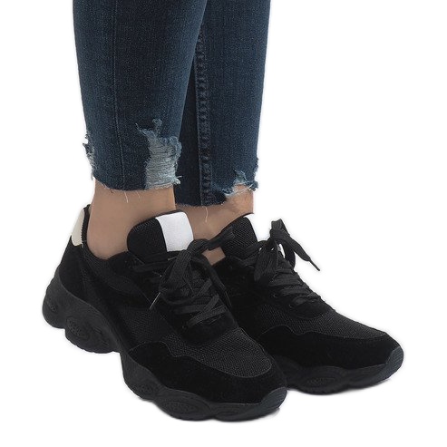 Schwarze E-102 Sportschuhe