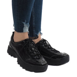 Schwarze modische Sportschuhe 82017