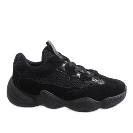 2018-13 schwarze Sportschuhe