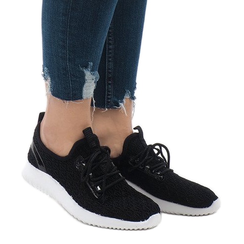 Schwarze Mesh-Sportschuhe G8347-1