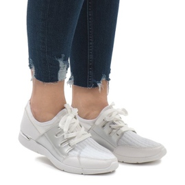 Weiße modische Sportschuhe A281