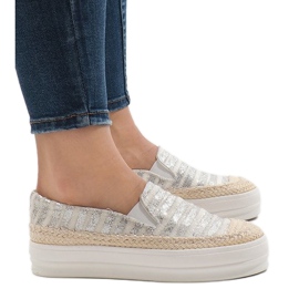 Weiße Sneaker Espadrilles auf der GH001-Plattform