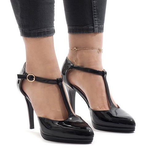 Schwarze Pumpen an der A509-22-1-Säule