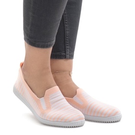 Pfirsich gestreifte Slip-On Sneakers XJ-2909 weiß gelb