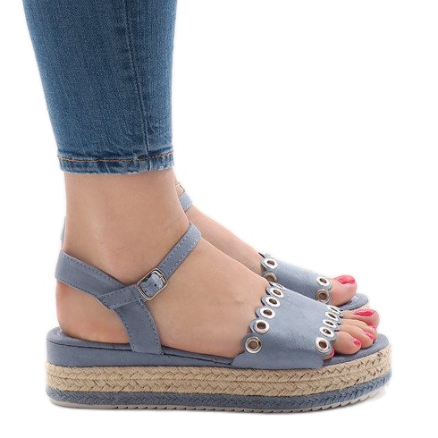 Blaue Sandalen auf der Plattform 99-46