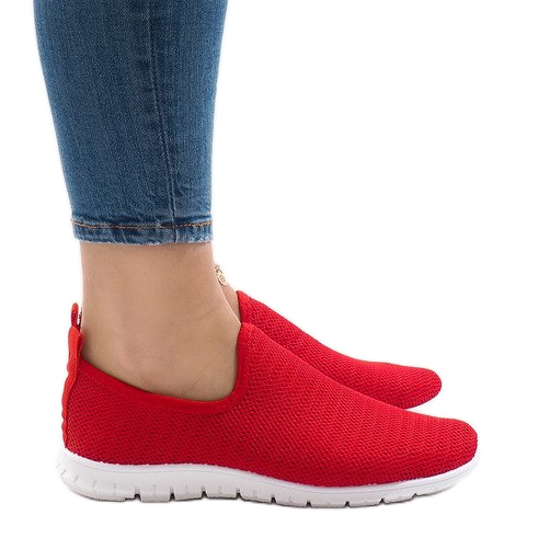 Rote Sportschuhe 909-17