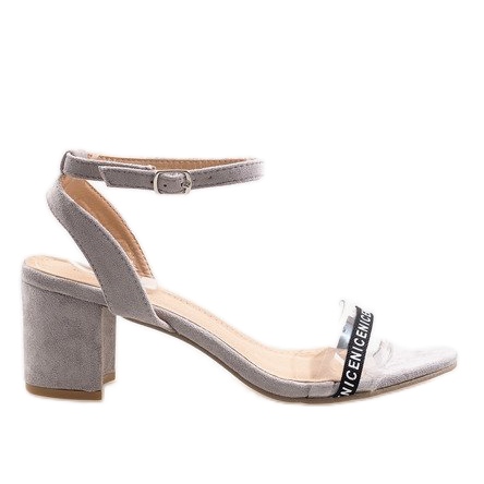 Graue Sandalen auf der Post Wildleder S-7347 beige