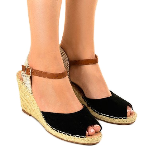 Schwarze Keilsandalen 2895