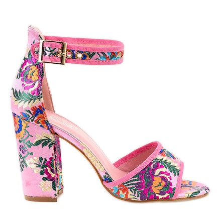 Rosa Sandalen am Pfosten 77-14