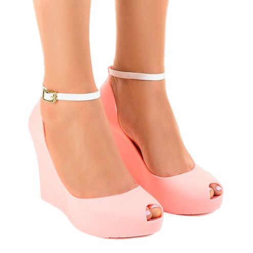 Rosa Gummimelisse aufgedeckt KM06-9