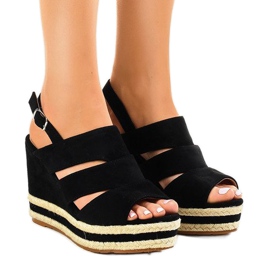 Schwarze Espadrilles am FG6 Keilabsatz