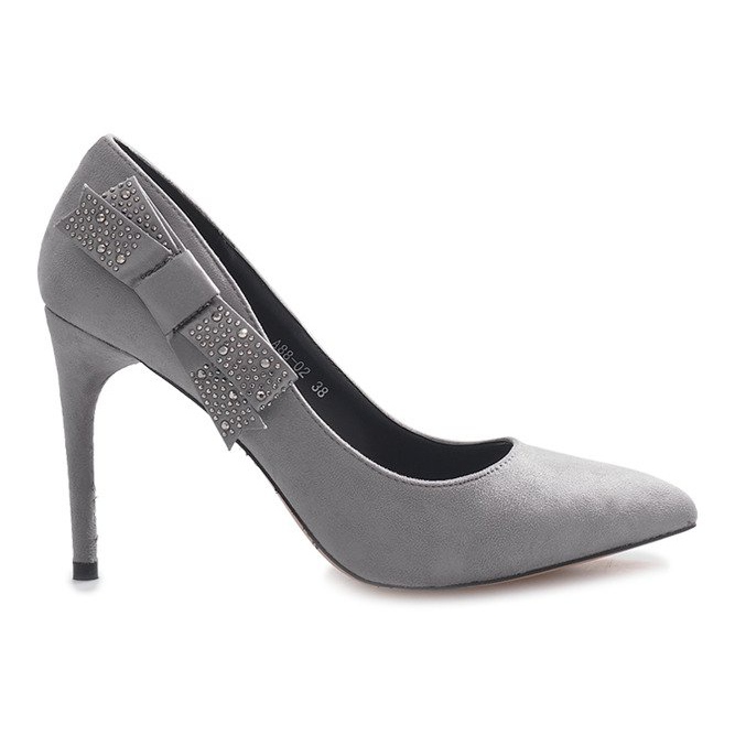 Graue Absätze mit Bordeaux-Schleife