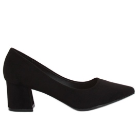 Schwarze Pumps mit weiten Absätzen KJ-10 Black