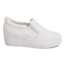 Lackierte Sneakers On Wedge KB-125 Weiß