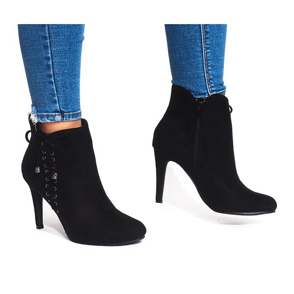 Wildleder Booties On A Bar 66-98 Schwarz