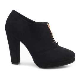 Stiefel auf einem Pfosten Eraser VX-62 Schwarz