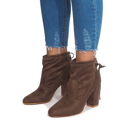 Wildlederstiefeletten auf einem Pfosten 88-45 Khaki mehrfarbig grün