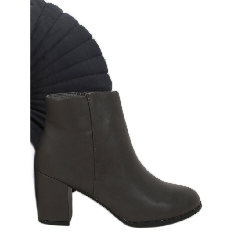 Klassische graue High Heels 77-71 Grau