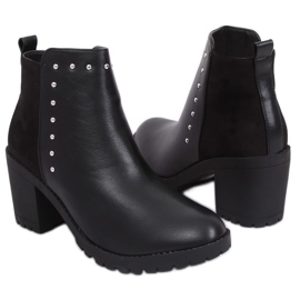 Stiefel mit stabilem Absatz schwarz Y8163 Black