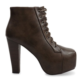 Feste Stiefel mit Absatz 9502 Braun