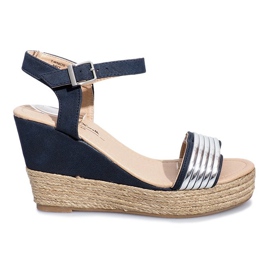 Schwarze Sandalen auf einem zarten Glam Shine Keilabsatz marineblau