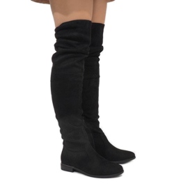 Schwarze warme Stiefel 7570-PG