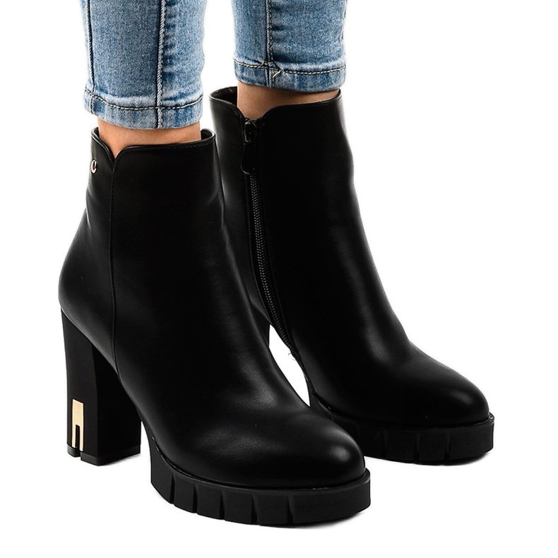 Schwarze Stiefeletten mit HX16041-46 Reißverschluss