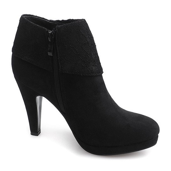 Elegante Stiefel auf High Heel Spitze 6-67 Schwarz