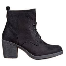 Nio Nio Bequeme Stiefel mit hohen Absätzen schwarz