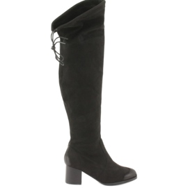 M.Daszyński Overknee-Stiefel aus schwarzem Wildleder 1715