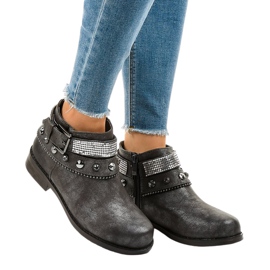 Graue Stiefel verziert mit einem LL178-Reißverschluss