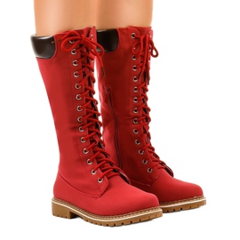 Rote isolierte Stiefel PE106