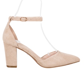 Elegante Pumps von VINCEZA beige