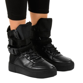 Schwarze flache Sneakers Y-207