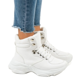 Weiße isolierte Damen-Sneaker C-3132