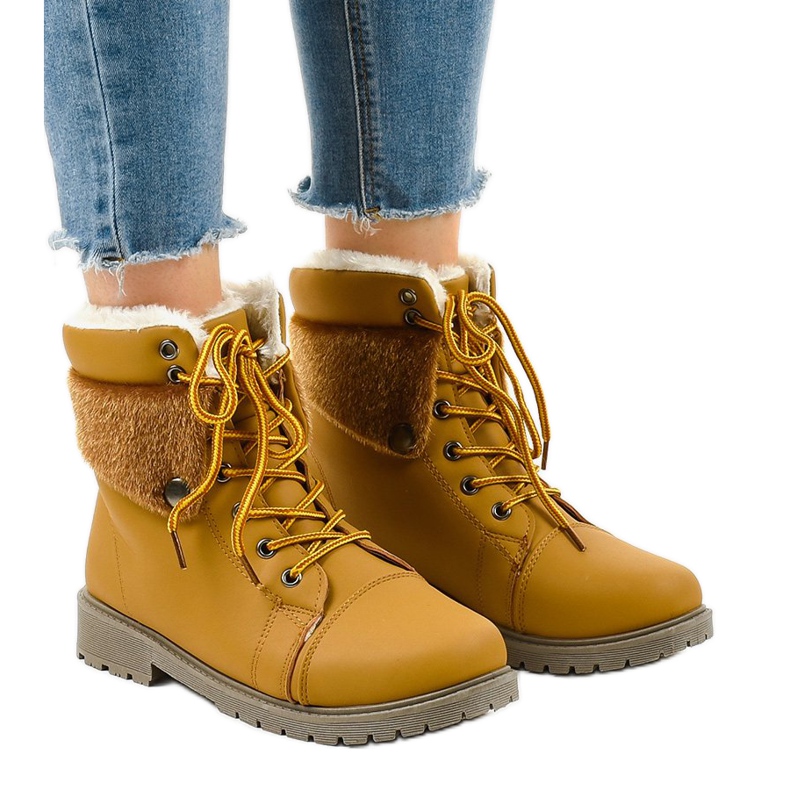 Camel isolierte Stiefel mit Schaffellmantel 20697 braun