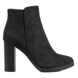 Ideal Shoes Klassische Stiefel mit hohen Absätzen schwarz