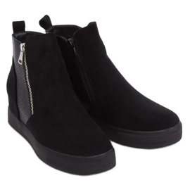 Schwarz RQ235 Schwarze Stiefel auf einem versteckten Keil