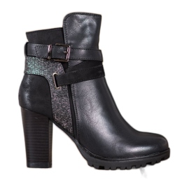 SDS Modische Stiefel mit hohen Absätzen schwarz