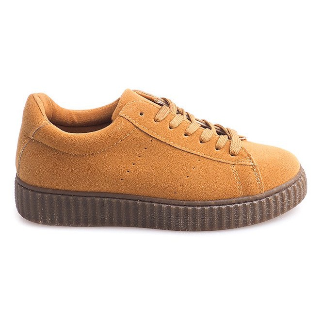 Creepers Boots auf der T5020 Camel Platform braun