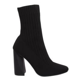 Schwarz X8037 Schwarze Sockenstiefel gelb