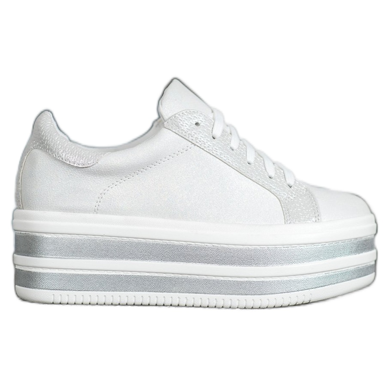 Seastar Sneakers auf der Fashion-Plattform weiß