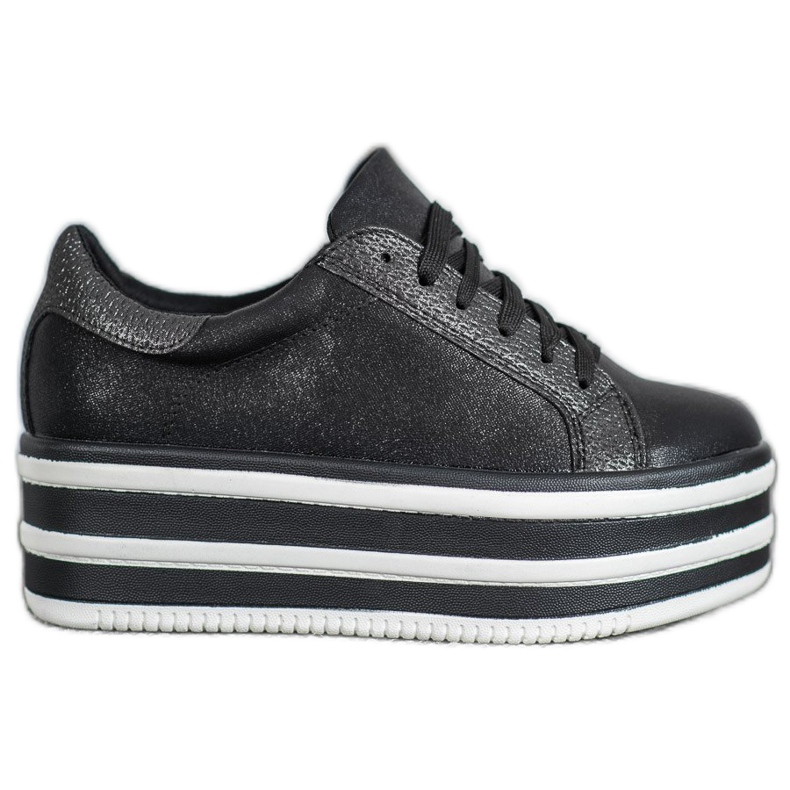 Seastar Sneakers auf der Fashion-Plattform schwarz