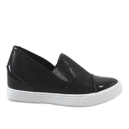 Schwarze Sneaker auf dem Keil DD437-1