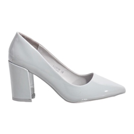 Graue Pumpen am LE061P-Pfosten