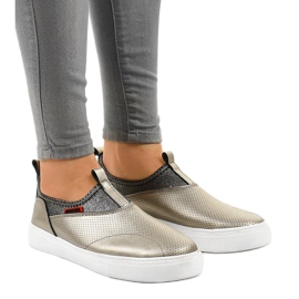 Goldene Turnschuhe mit Gummiband A-92