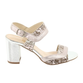 Gamis 3942 Sandalen auf einem Pfosten beige pink silber