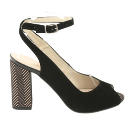 Gamis Schwarze Ledersandalen von Frauen schwarz 3930